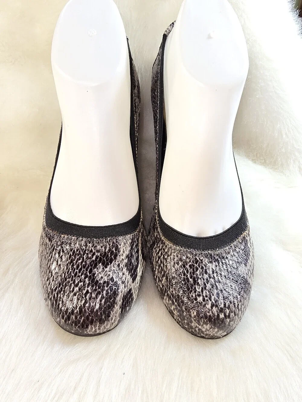 BCBGeneration Nalisa Women’s Snake-Print Wedge Pumps - Black/Gray
